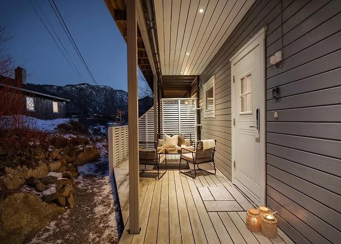 Lägenhet Bright And Modern 2-bed With Parking, Bbq And *