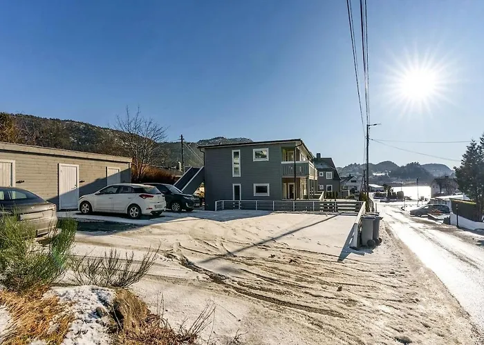 Lägenhet Bright And Modern 2-bed With Parking, Bbq And Bergen